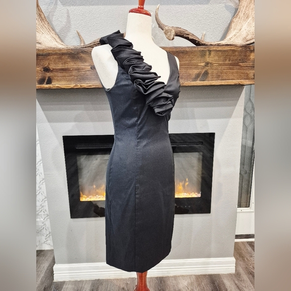 BETSY AND ADAMS Womens Dress Size 4 In  Elegant Black Ruffle Dress - Picture 2 of 7